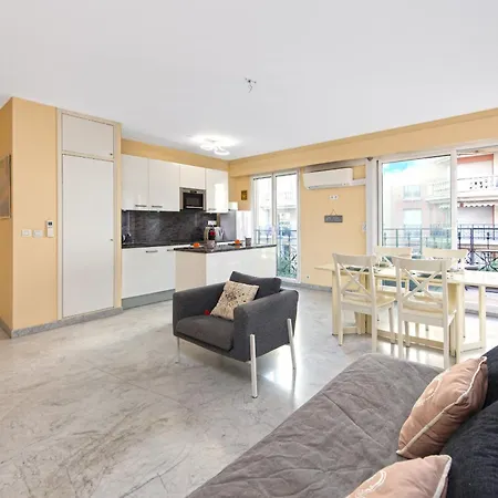 Centre Près De La Appartement