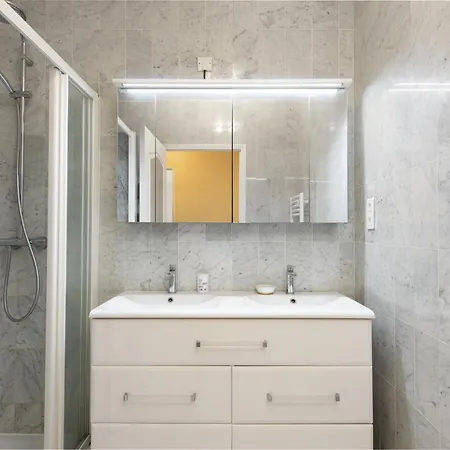 Centre Pres De La Lejlighed