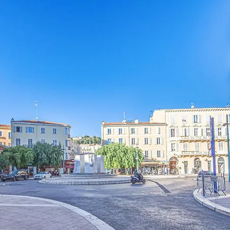 Centre Près De La