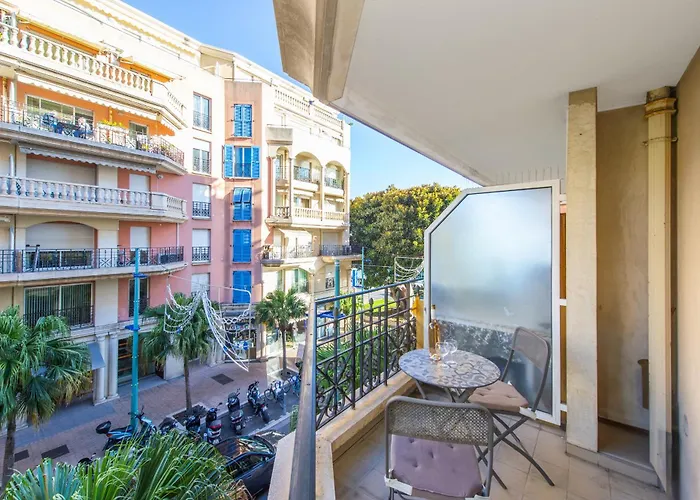 Centre Pres De La Menton